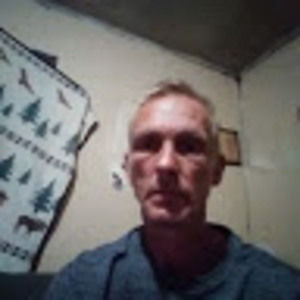 Meet your Posher, Dennis